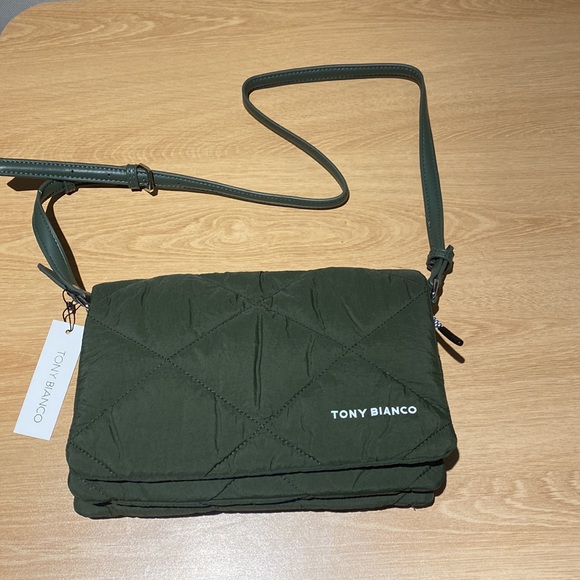 HOST PICK ✨ TONY BIANCO HANDBAG SOFT BAG STYLE KHAKI 2 inside pockets long strap - Picture 6 of 10